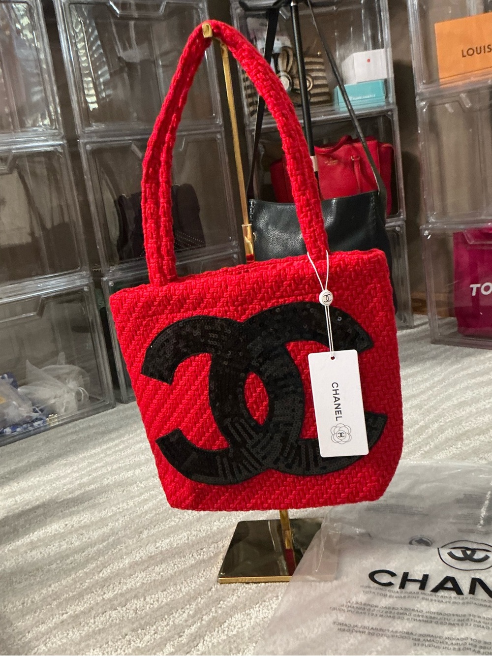 CHANEL Beauty VIP GWP Red Woven CC Sequin Tote Bag Satin Lining NWT